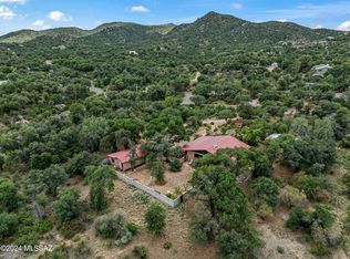 525 S Cody Loop Rd, Oracle, AZ 85623