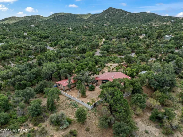 525 S Cody Loop Rd, Oracle, AZ 85623