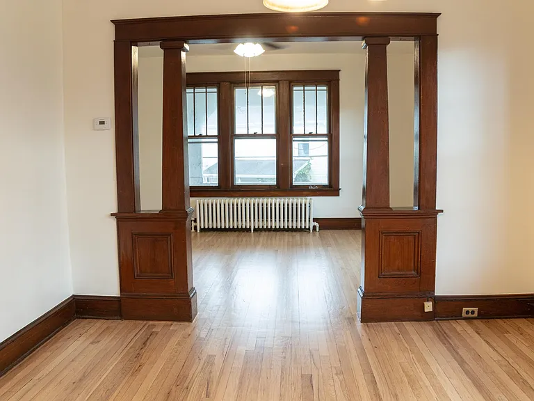5 Carle Ave #2 — Photo 5