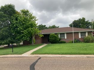 1600 N Cain Ave, Liberal, KS 67901