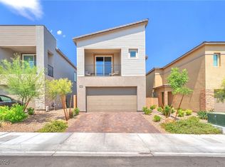 8879 Roadrunner Ravine St, Las Vegas, NV 89166