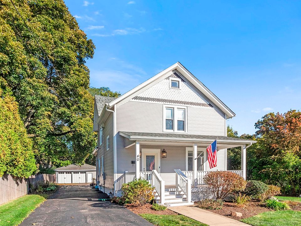 Within walking distance to downtown!