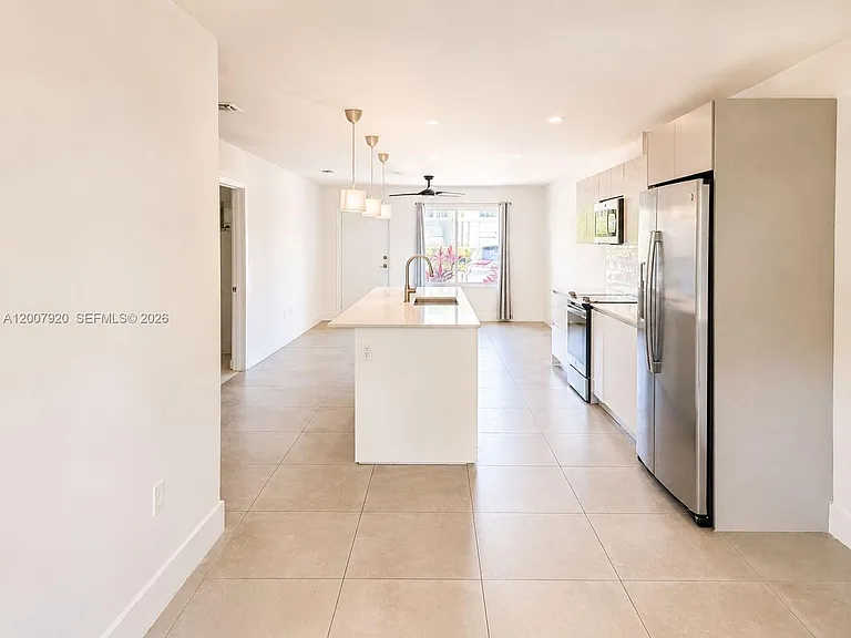 2505 NE 193rd St #4112 — Photo 12