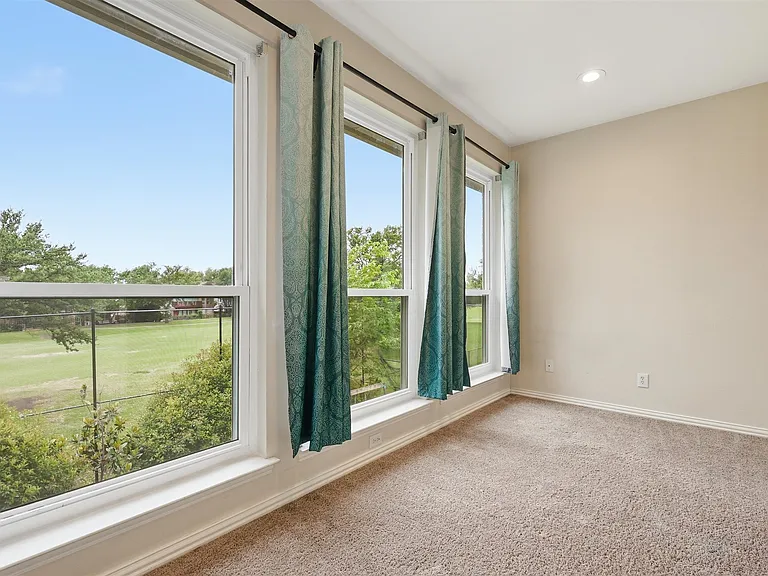 11317 Sunrise Ln — Photo 19