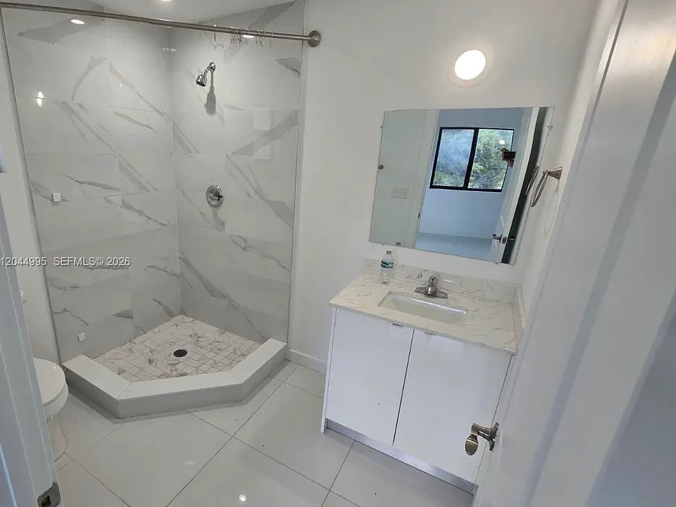 2771 NW 43rd Ter