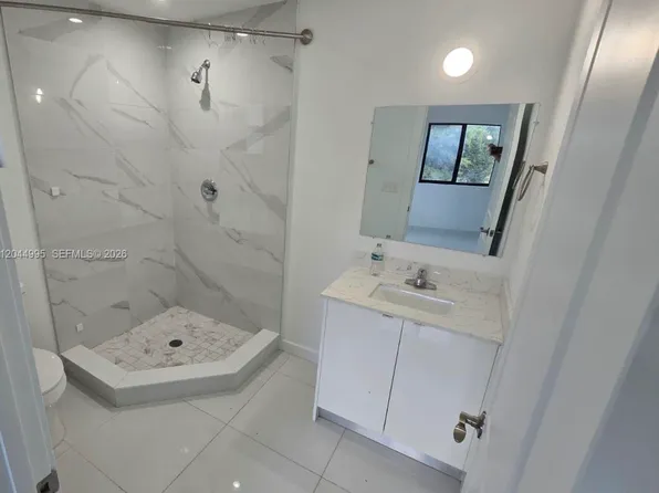 2771 NW 43rd Ter, Miami, FL 33142
