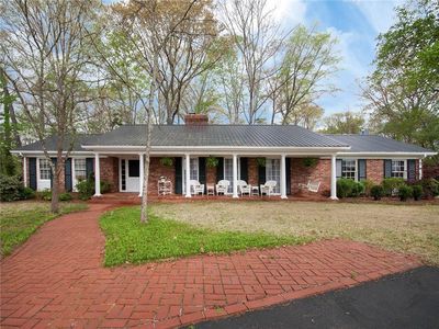 1025 Country Club Rd, Pickens, SC, 29671