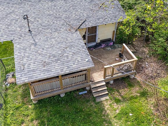 3rd image of 227 E Morelia Ave