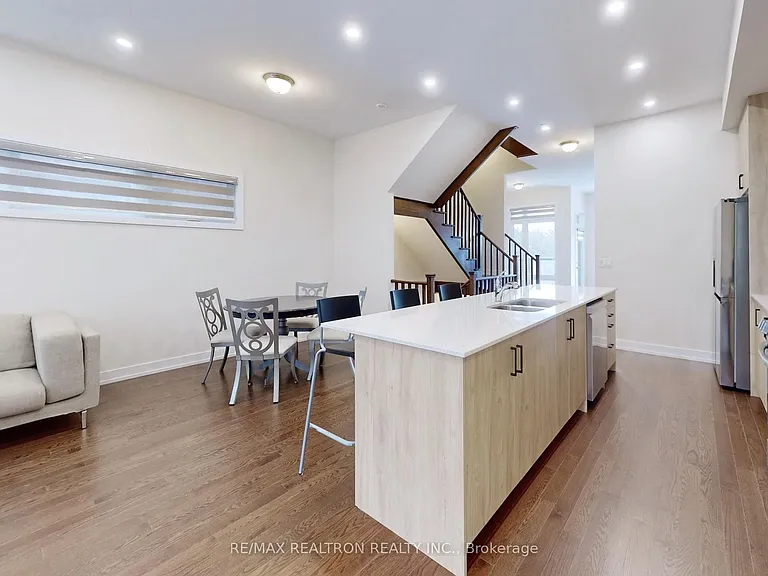 45 Credit Ln #3 — Photo 2