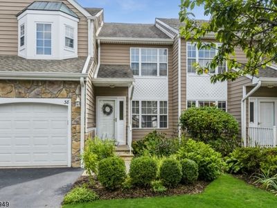 38 Stonehedge Rd, Millington, NJ, 07946