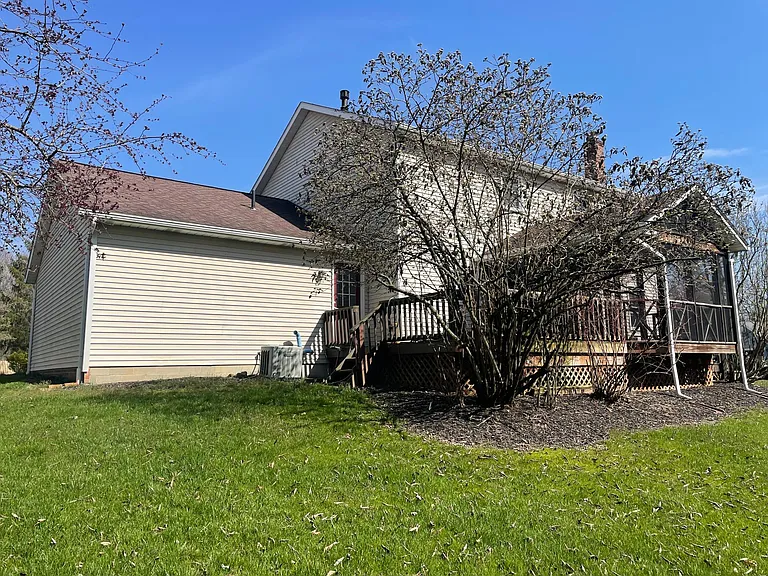 5346 Park Dr — Photo 3