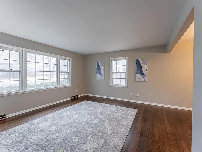 9414 Connell Dr #HOUSE — Photo 10