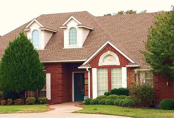 2nd image of 1077 Oak Bend Dr