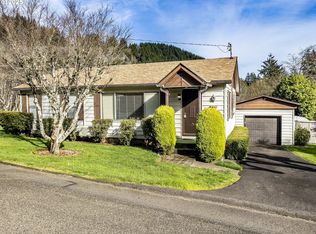 88199 Chestnut St, Mapleton, OR 97453