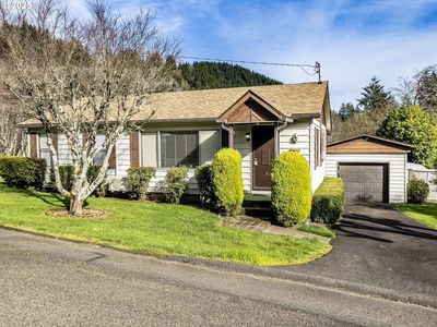 88199 Chestnut St, Mapleton, OR, 97453