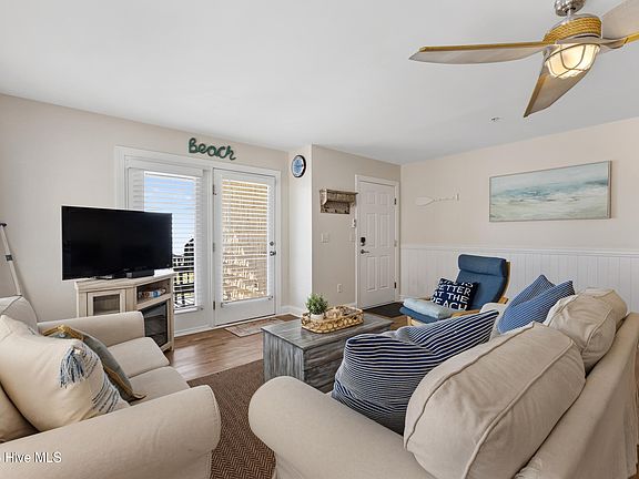 5th image of 1711 Carolina Beach Avenue N Unit B