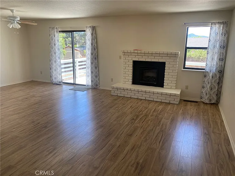 19491 Mountain Mdw S — Photo 10
