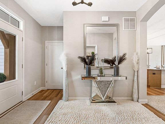 3rd image of 229 Partridge Ct