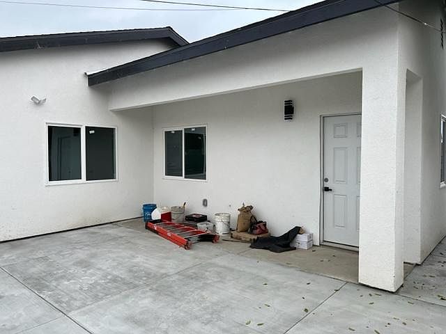 1st image of 2118 Park Dr