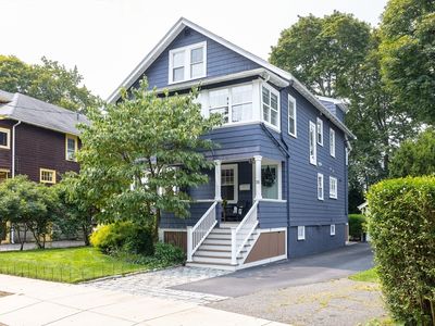 35 Alma Ave, Belmont, MA, 02478