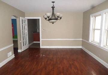 4th image of 5330 W Parker Ave