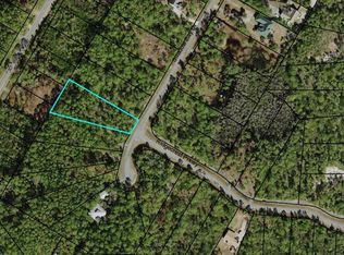 166 Shadow Bay Dr, Eastpoint, FL 32328