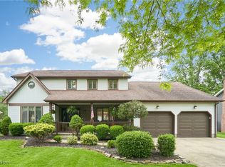 8386 Hilltop Dr, Poland, OH