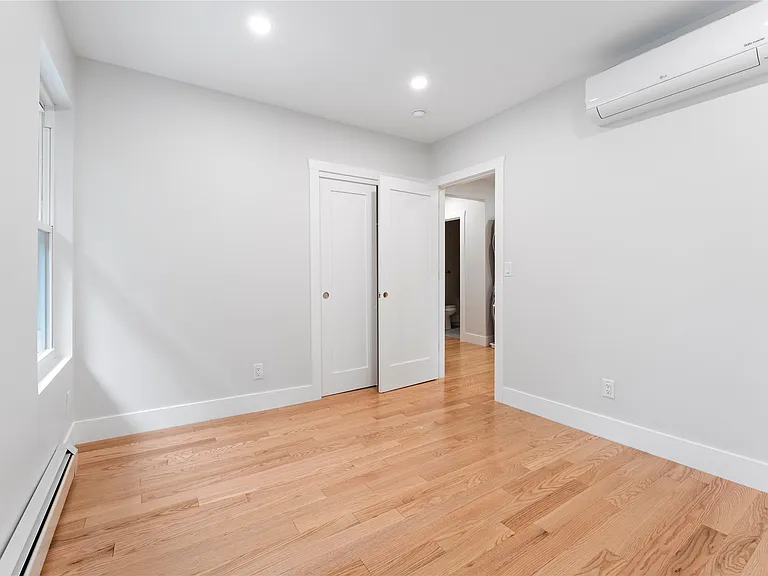 46 North St #4 — Photo 16
