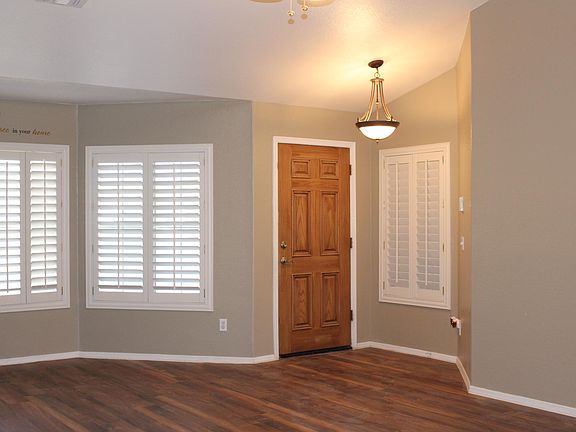 5th image of 460 S Pineview Dr