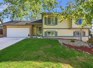 6945 Meadowwood Pl, Colorado Springs, CO 80918