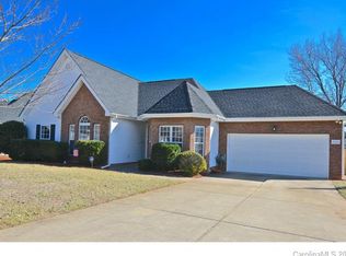 6600 Redbridge Tl, Charlotte, NC 28269