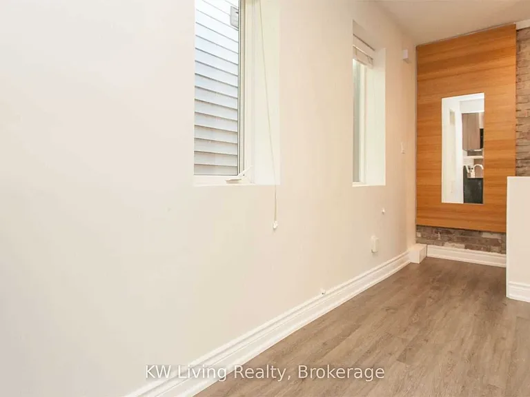 247 Chisholm Ave #3 — Photo 14