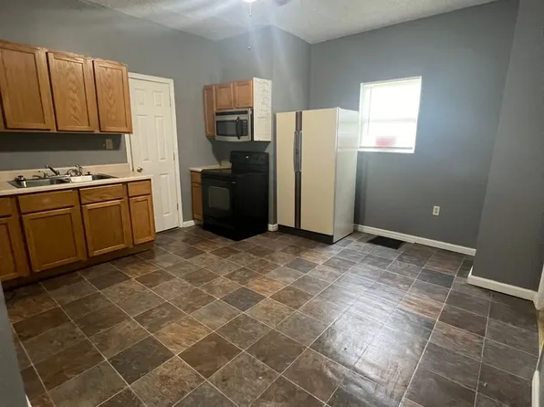 520 N. Alameda Ave, 520 N Alameda Ave Unit A, Muncie, IN 47303