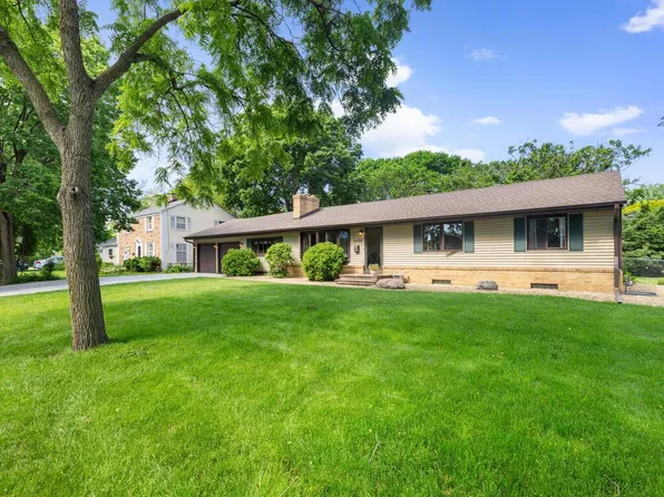 11130 Thomas Ave S, Bloomington, MN 55431