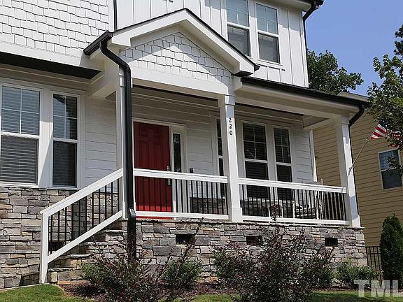 3rd image of 220 Willowbend Ln