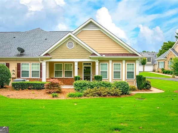 2711 Grapevine Cir #1501, Cumming, GA 30041