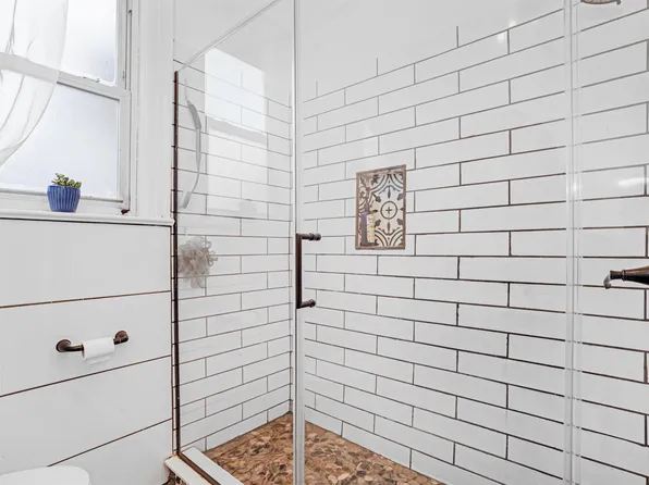 16 Stegman Terrace image 20 of 48