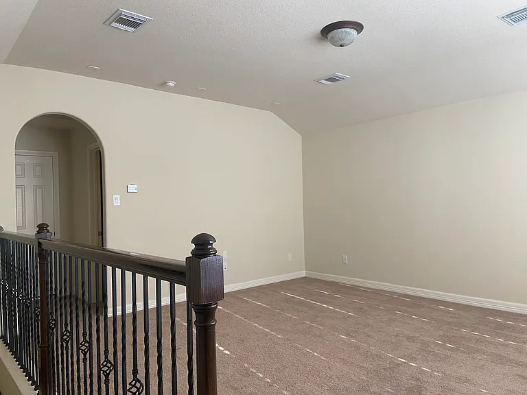 Dedicated upstairs media room _ the perfect space for movie nights, gaming, or a home theater setup. Includes a dedicated full bathroom. No need to go downstairs!