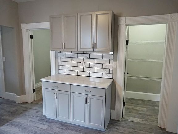 4th image of 176 Mill St #2