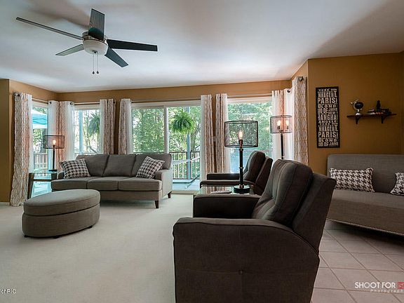 5th image of 901 W Fennwood Cir