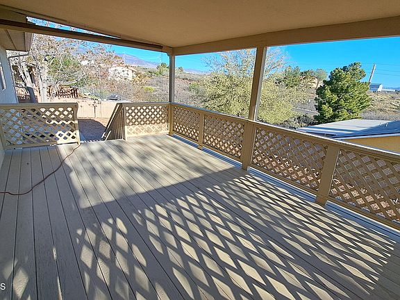 4th image of 1162 E Cherry Hills Way