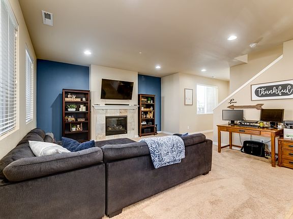 5th image of 9051 Aster St SE