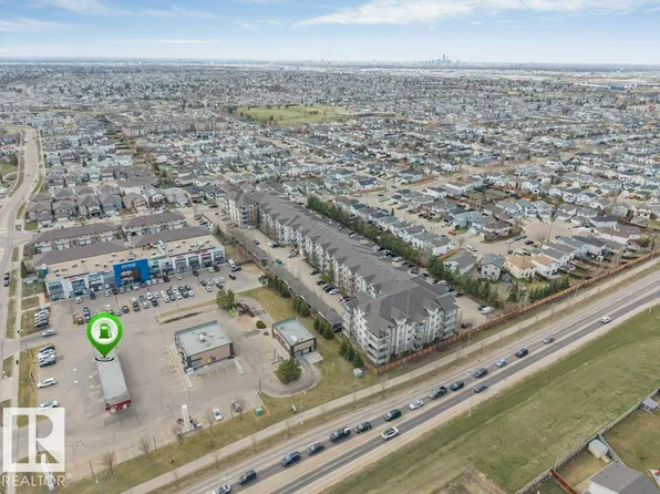 3425 19th St NW #404, Edmonton, AB T6T 2B5
