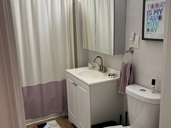 2nd image of 85 1/2 Winter St APT 2