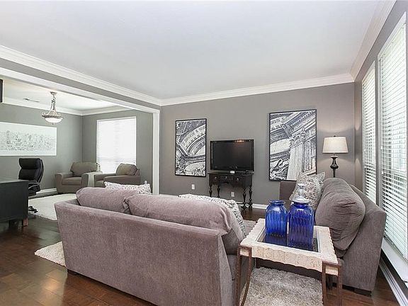 4th image of 421 Marlow Dr