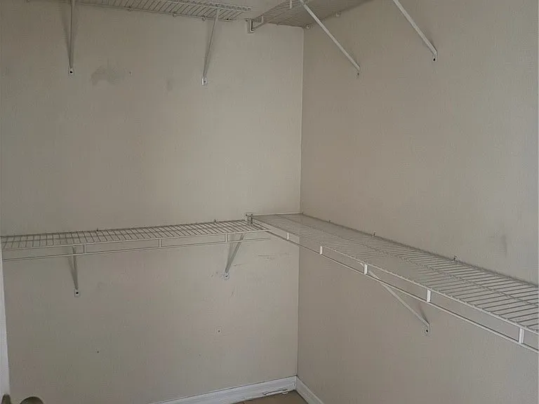 633 Alabama Rd S — Photo 16