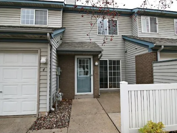 9915 Russell Ave N, Minneapolis, MN 55444