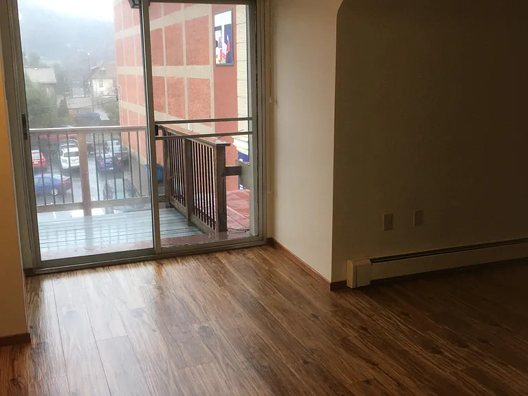 749 S Millvale Ave #5 — Photo 7