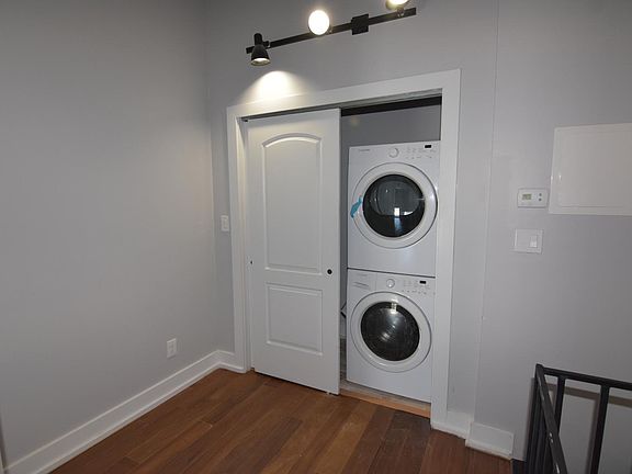 5th image of 1234 E Columbia Ave #7