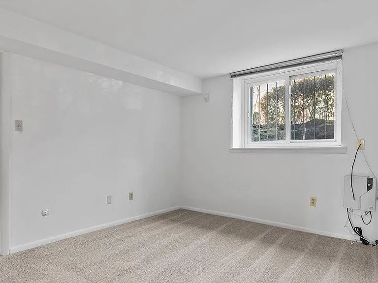 6352 Aurelia St #521 — Photo 7